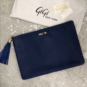 GiGi NY Clutch